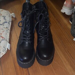 Steve Madden Platform Lace-Up Boots